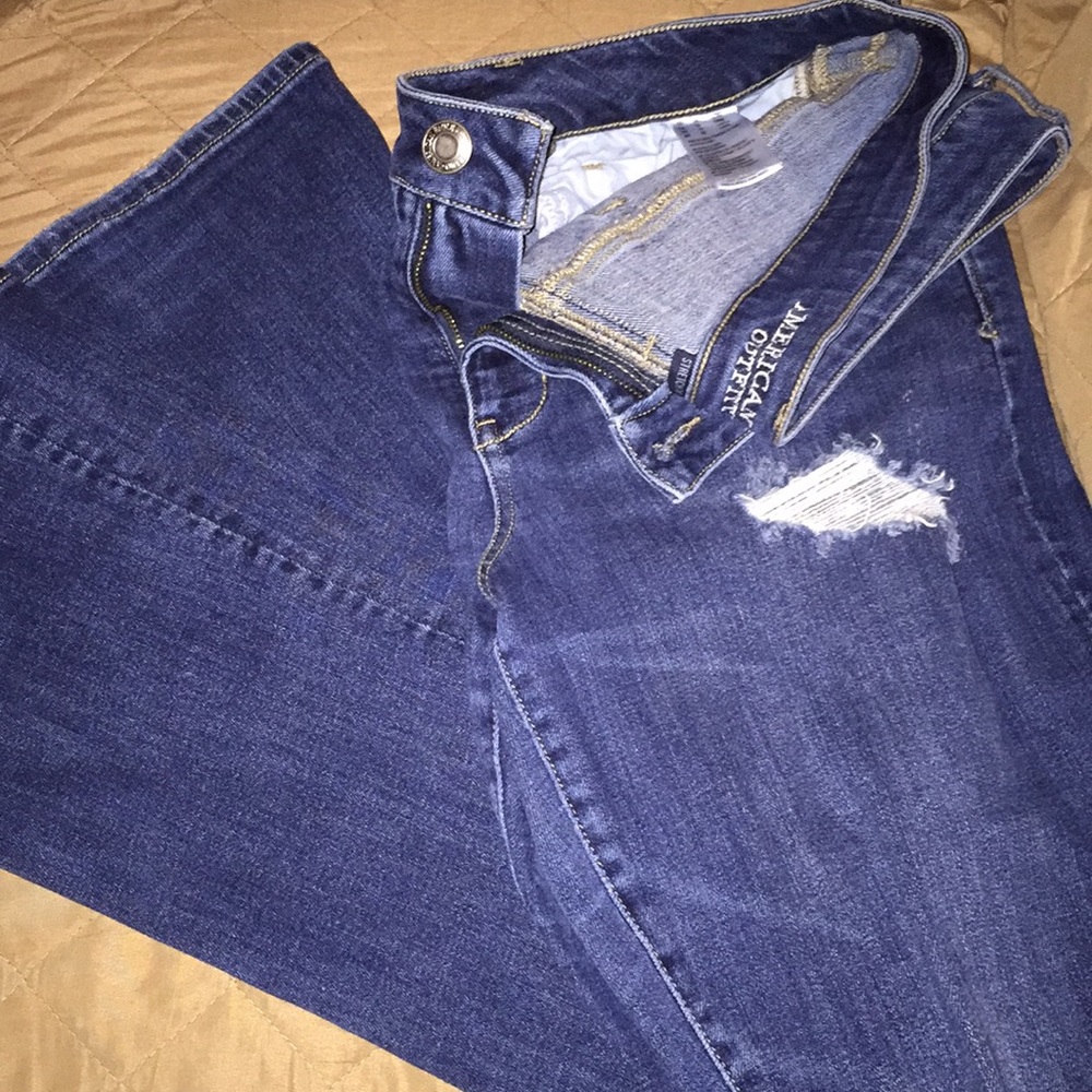 American Eagle ripped jeans🦅